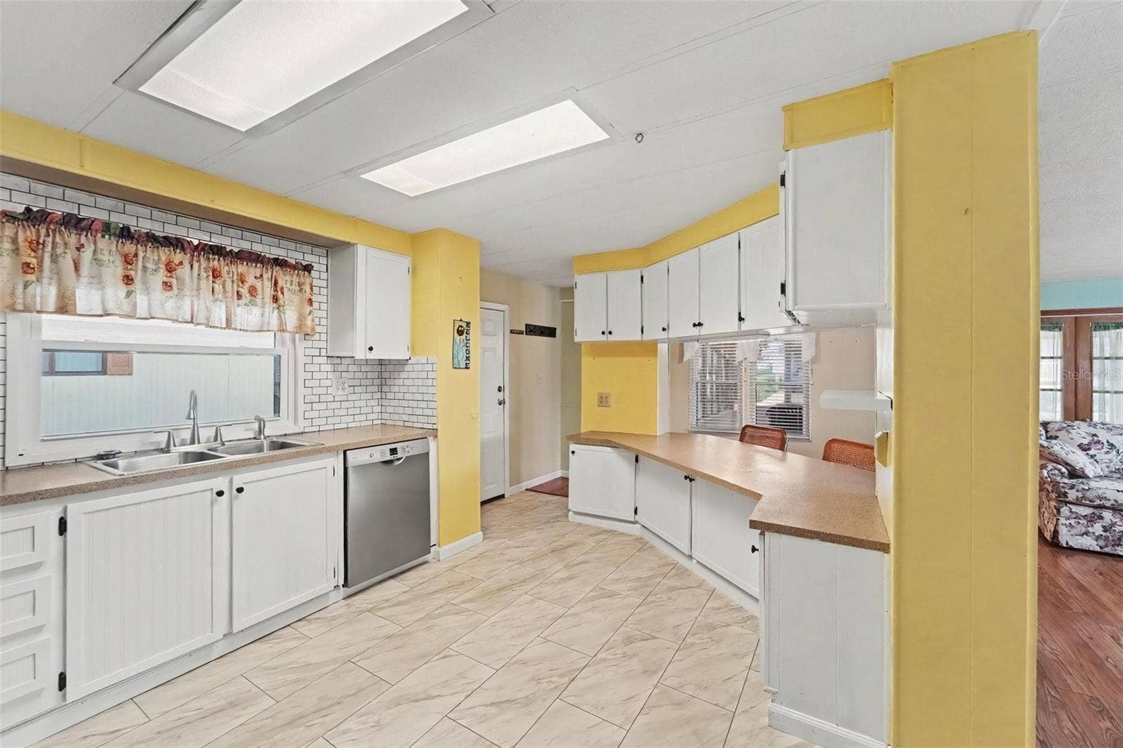 10055 COLLINGWOOD AVENUE, Dade City, FL 33525 10055 COLLINGWOOD AVENUE, Dade City, FL 33525