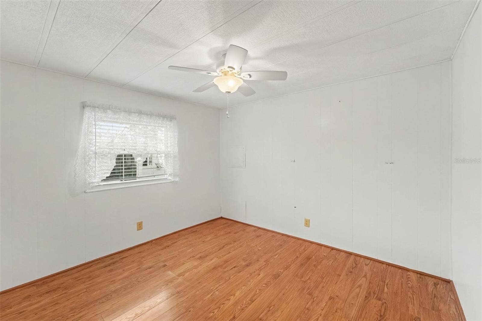 10055 COLLINGWOOD AVENUE, Dade City, FL 33525 10055 COLLINGWOOD AVENUE, Dade City, FL 33525