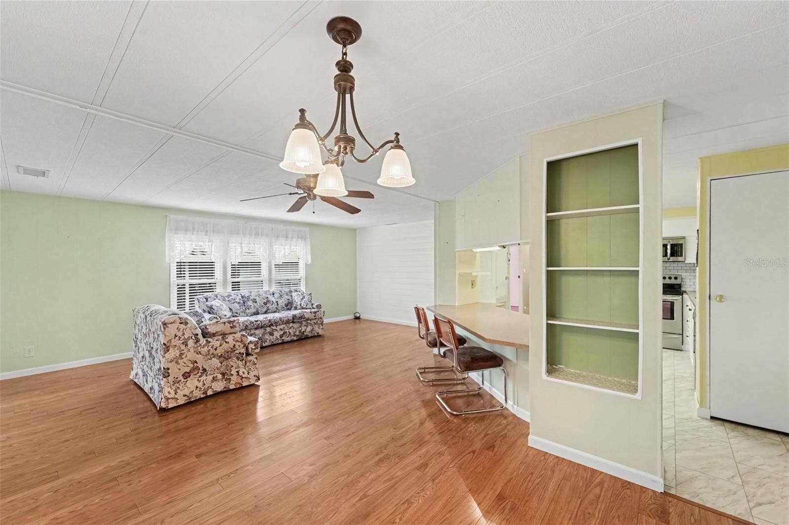 10055 COLLINGWOOD AVENUE, Dade City, FL 33525 10055 COLLINGWOOD AVENUE, Dade City, FL 33525