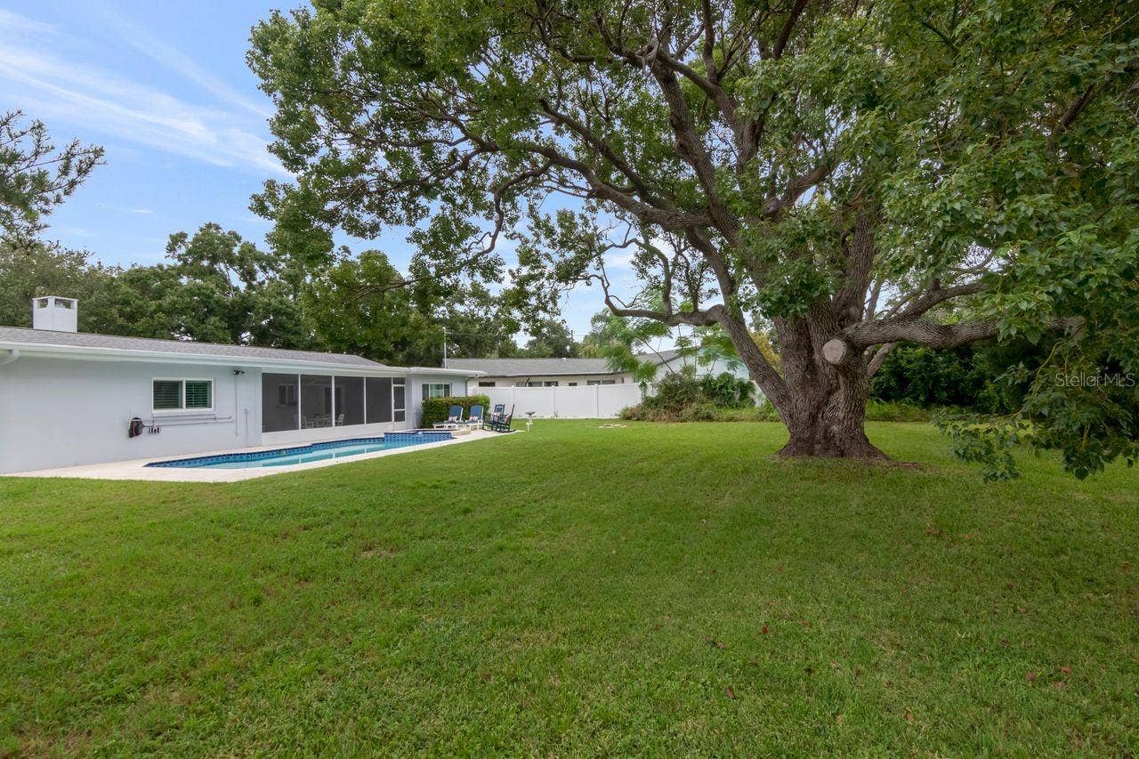 1113 GLENMOOR COURT, Clearwater, FL 33764 1113 GLENMOOR COURT, Clearwater, FL 33764