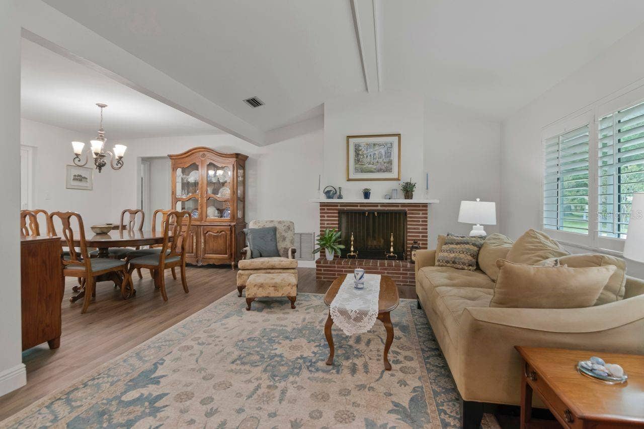1113 GLENMOOR COURT, Clearwater, FL 33764 1113 GLENMOOR COURT, Clearwater, FL 33764