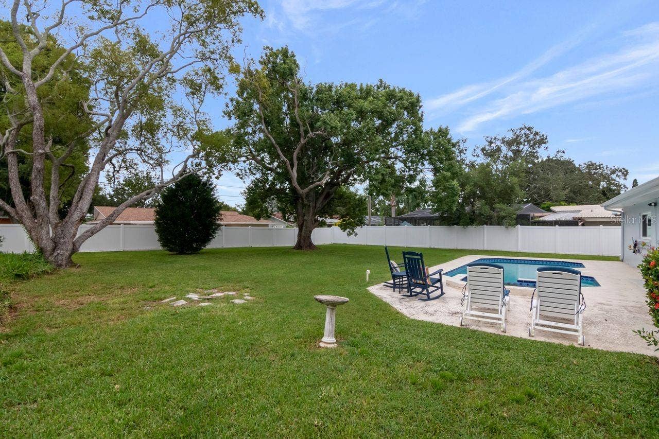 1113 GLENMOOR COURT, Clearwater, FL 33764 1113 GLENMOOR COURT, Clearwater, FL 33764