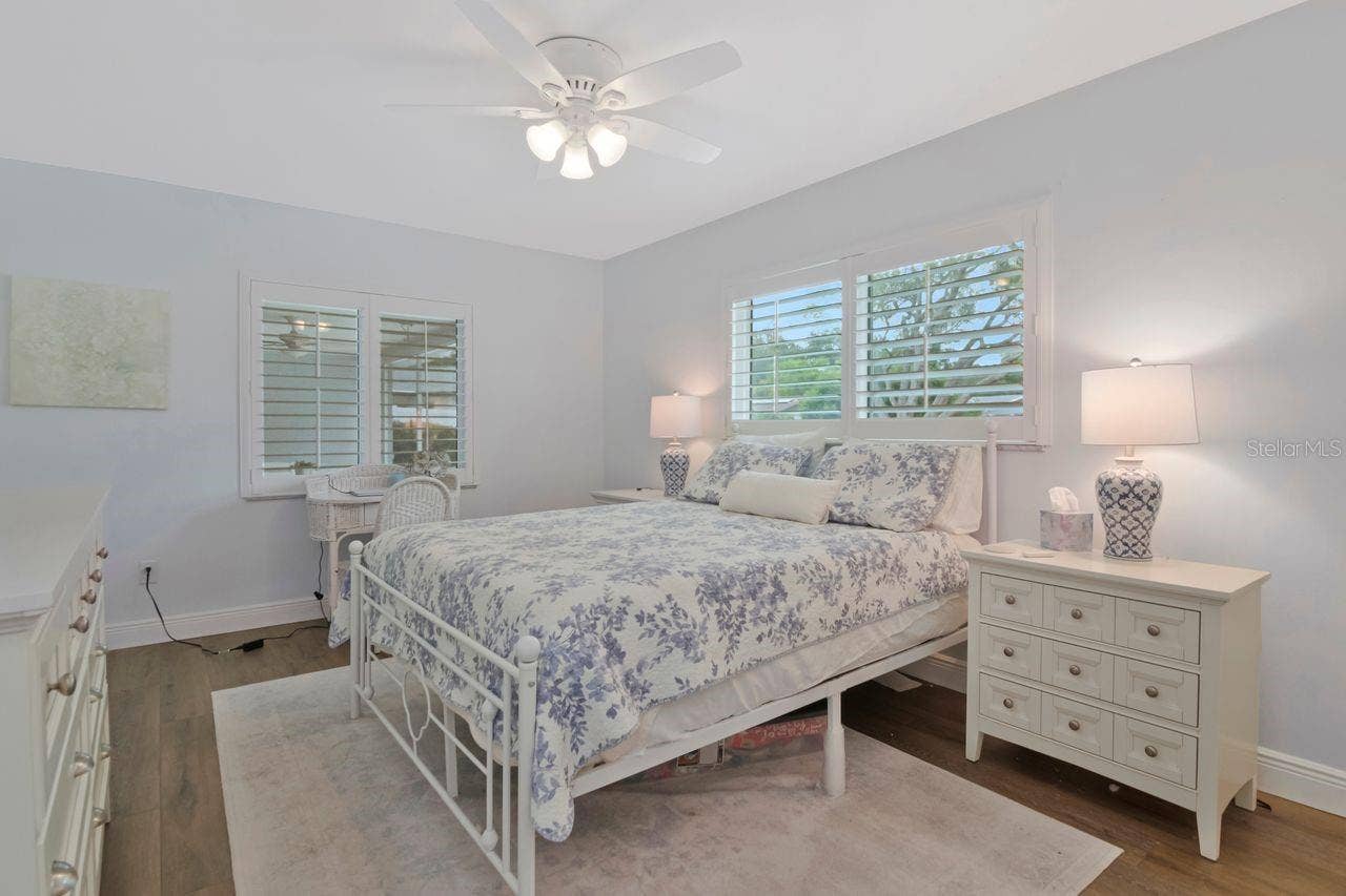 1113 GLENMOOR COURT, Clearwater, FL 33764 1113 GLENMOOR COURT, Clearwater, FL 33764