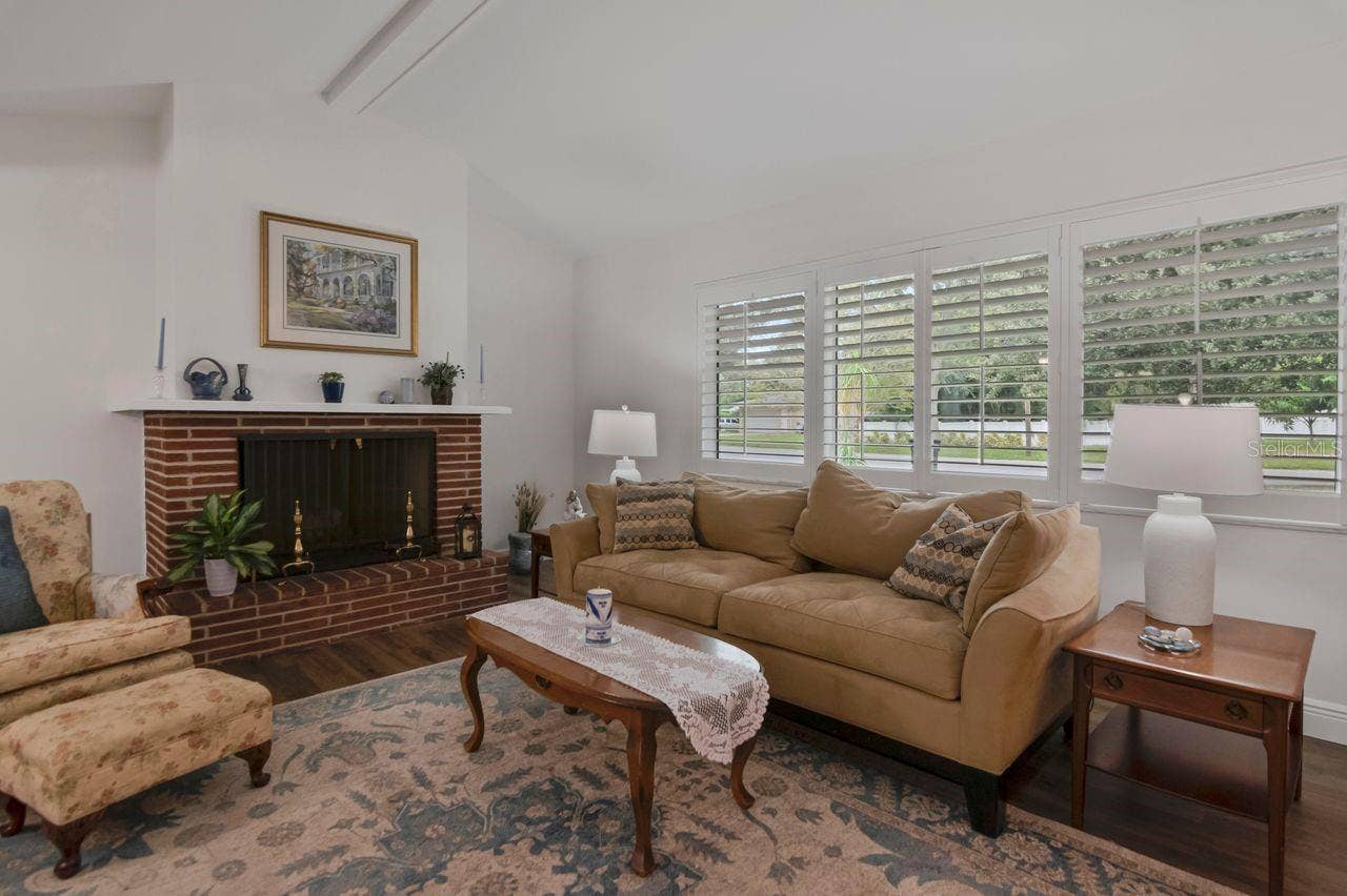 1113 GLENMOOR COURT, Clearwater, FL 33764 1113 GLENMOOR COURT, Clearwater, FL 33764