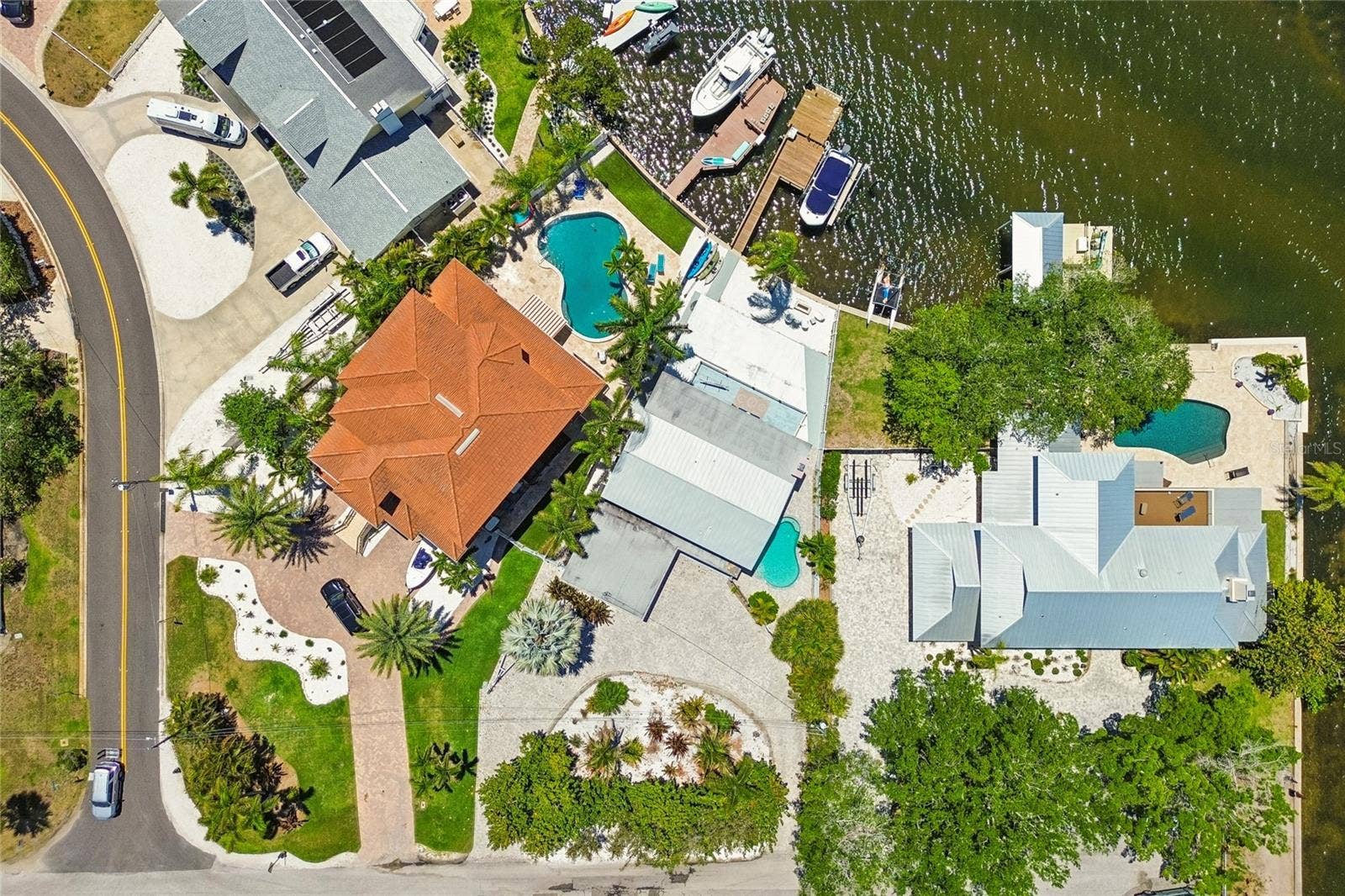 104 KLOSTERMAN ROAD W, Palm Harbor, FL 34683