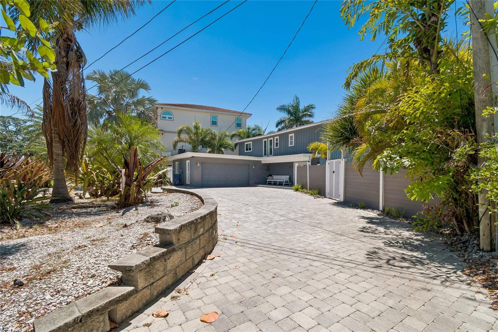 104 KLOSTERMAN ROAD W, Palm Harbor, FL 34683