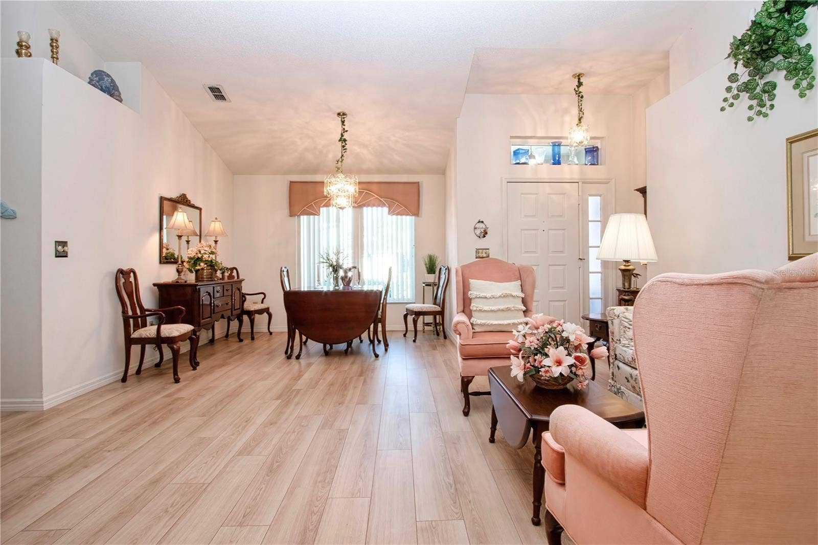 2035 PRESTANCIA LANE, Sun City Center, FL 33573 Living/Dining