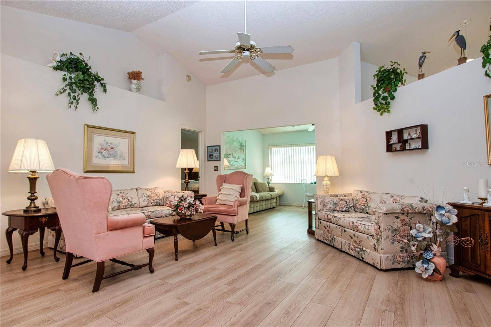 2035 PRESTANCIA LANE, Sun City Center, FL 33573 Living Room