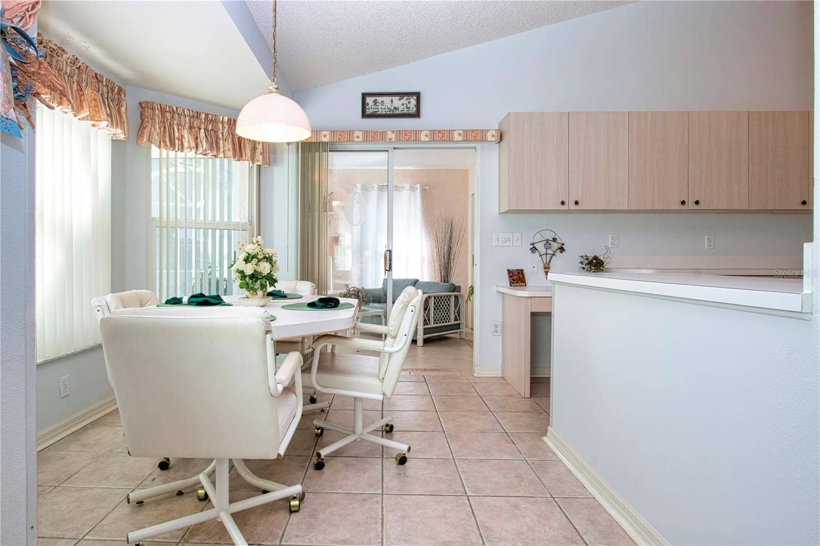 2035 PRESTANCIA LANE, Sun City Center, FL 33573 Breakfast Room