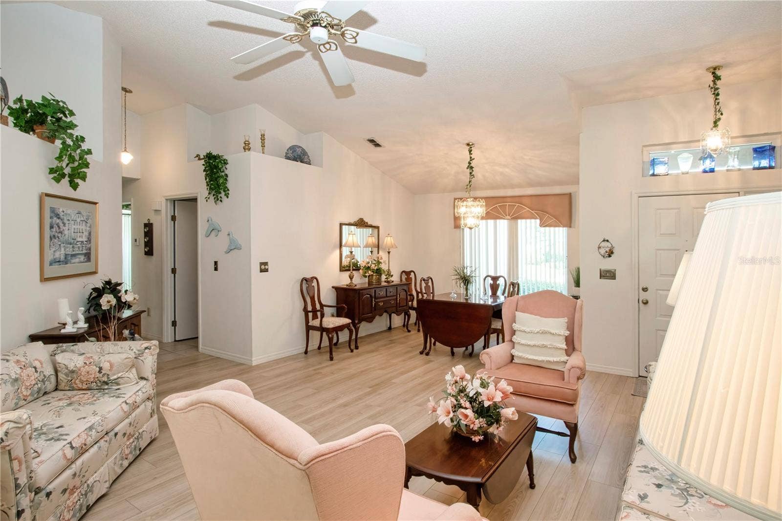 2035 PRESTANCIA LANE, Sun City Center, FL 33573 Living/Dining