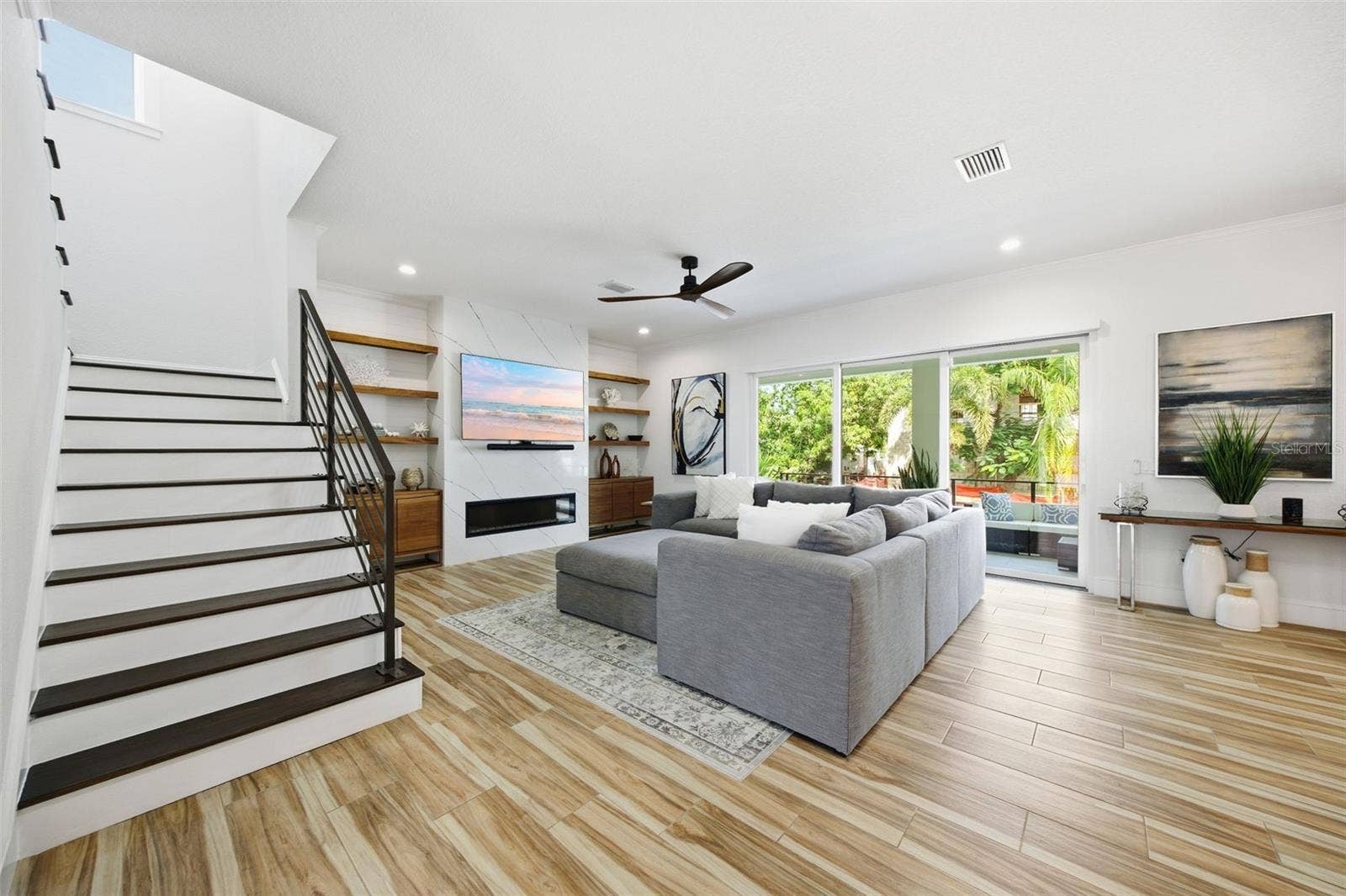 4835 W BAY VILLA AVENUE, Tampa, FL 33611 4835 W BAY VILLA AVENUE, Tampa, FL 33611