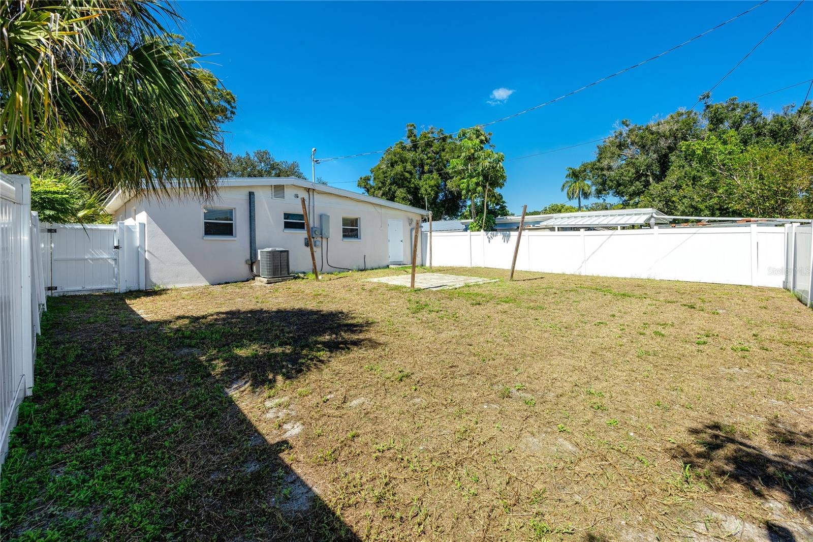 1714 55TH STREET S, Gulfport, FL 33707 1714 55TH STREET S, Gulfport, FL 33707