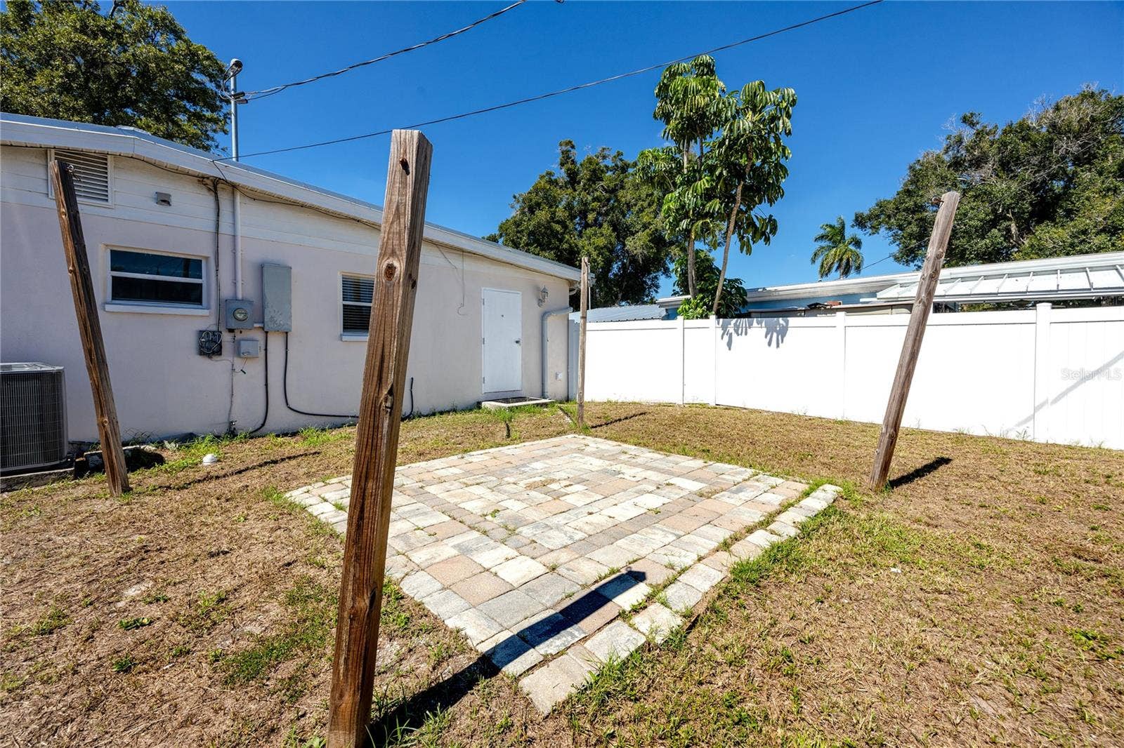 1714 55TH STREET S, Gulfport, FL 33707 1714 55TH STREET S, Gulfport, FL 33707