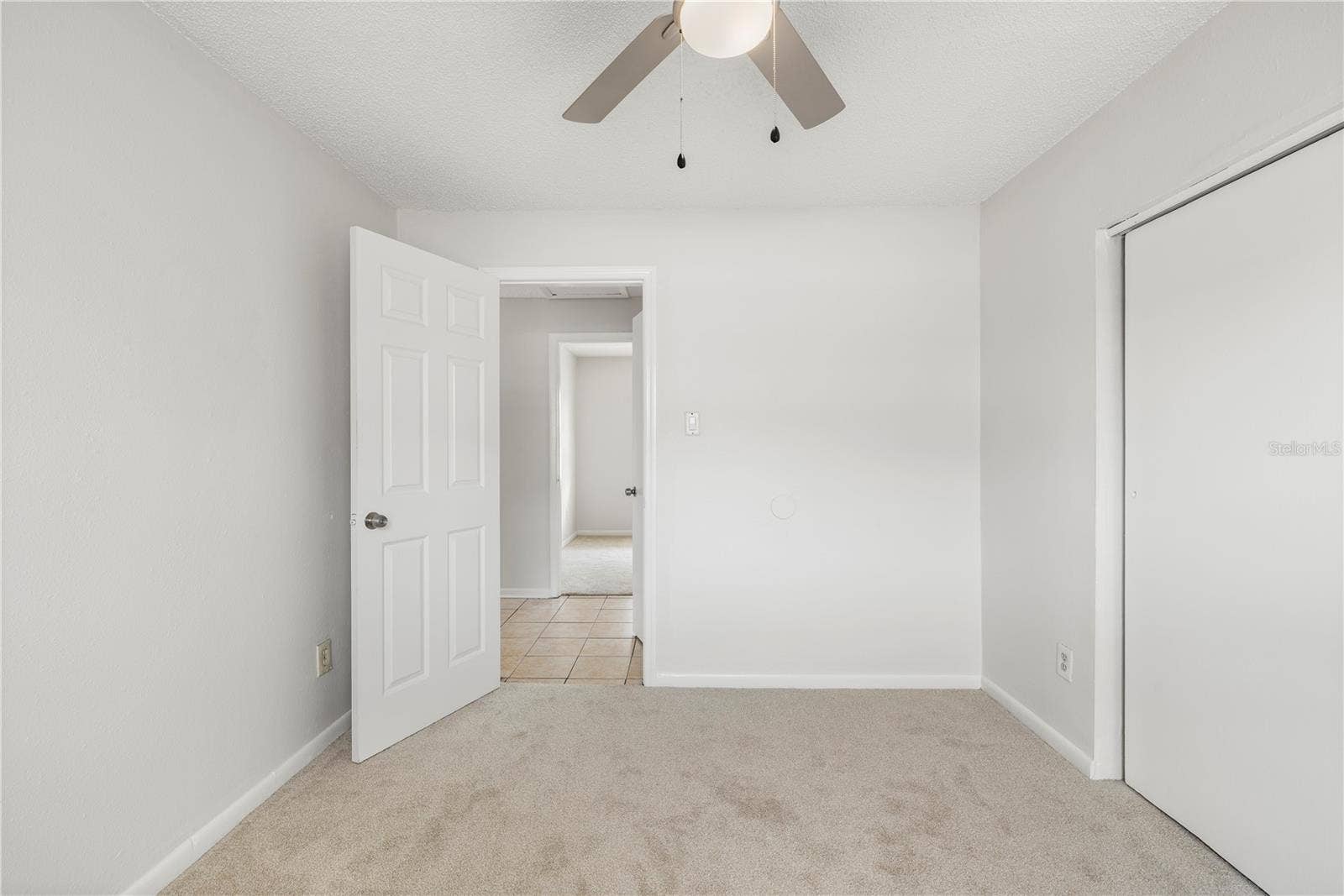 Unit B- Bedroom 1