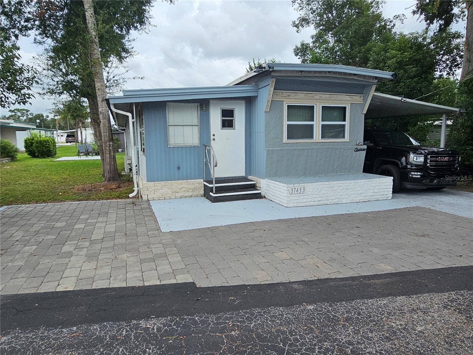 37433 HAMMOND DRIVE, Zephyrhills, FL 33541 37433 HAMMOND DRIVE, Zephyrhills, FL 33541