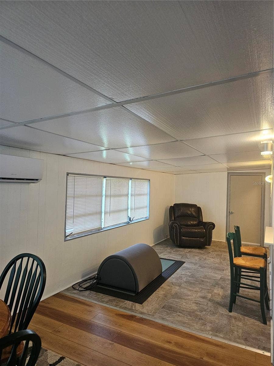 37433 HAMMOND DRIVE, Zephyrhills, FL 33541 37433 HAMMOND DRIVE, Zephyrhills, FL 33541