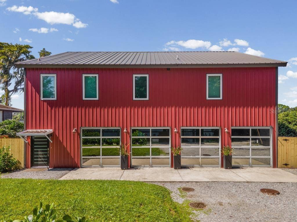 16268 GATOR HOLE ROAD, Odessa, FL 33556 16268 GATOR HOLE ROAD, Odessa, FL 33556