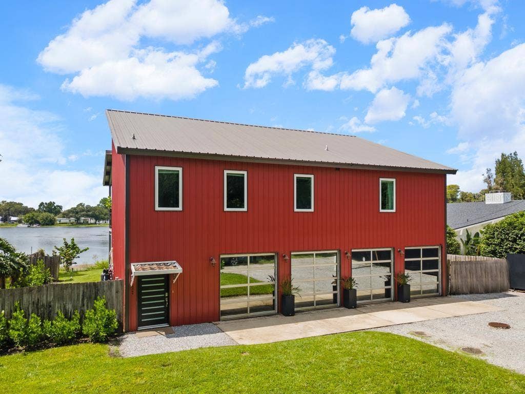 16268 GATOR HOLE ROAD, Odessa, FL 33556 16268 GATOR HOLE ROAD, Odessa, FL 33556