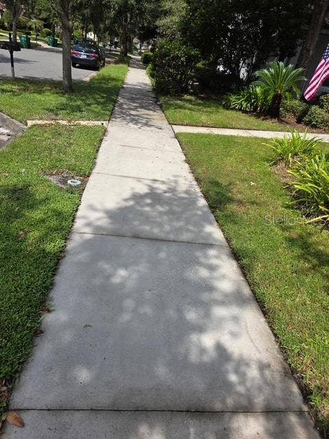 612 RAVENSHILL WAY, Deland, FL 32724