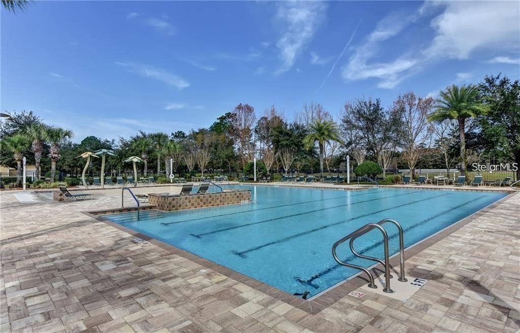 612 RAVENSHILL WAY, Deland, FL 32724
