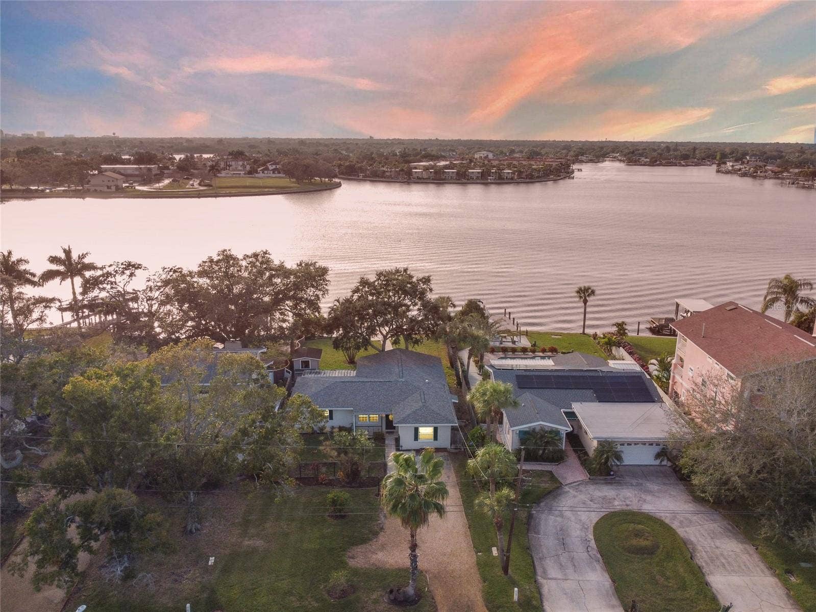 3618 SHORE ACRES BOULEVARD NE, St Petersburg, FL 33703 3618 SHORE ACRES BOULEVARD NE, St Petersburg, FL 33703