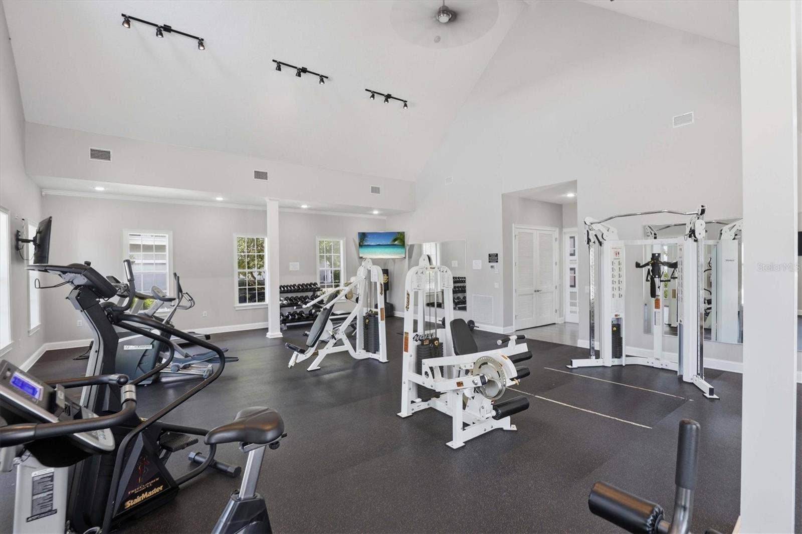 480 GILMAN PLACE N, St Petersburg, FL 33716 Fitness Center