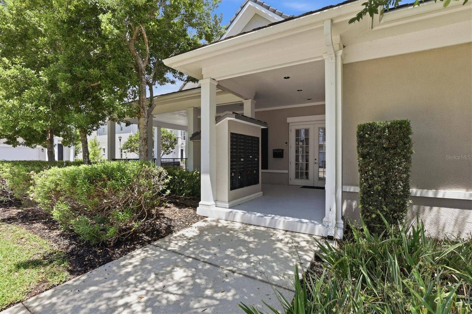 480 GILMAN PLACE N, St Petersburg, FL 33716 Luxurious clubhouse