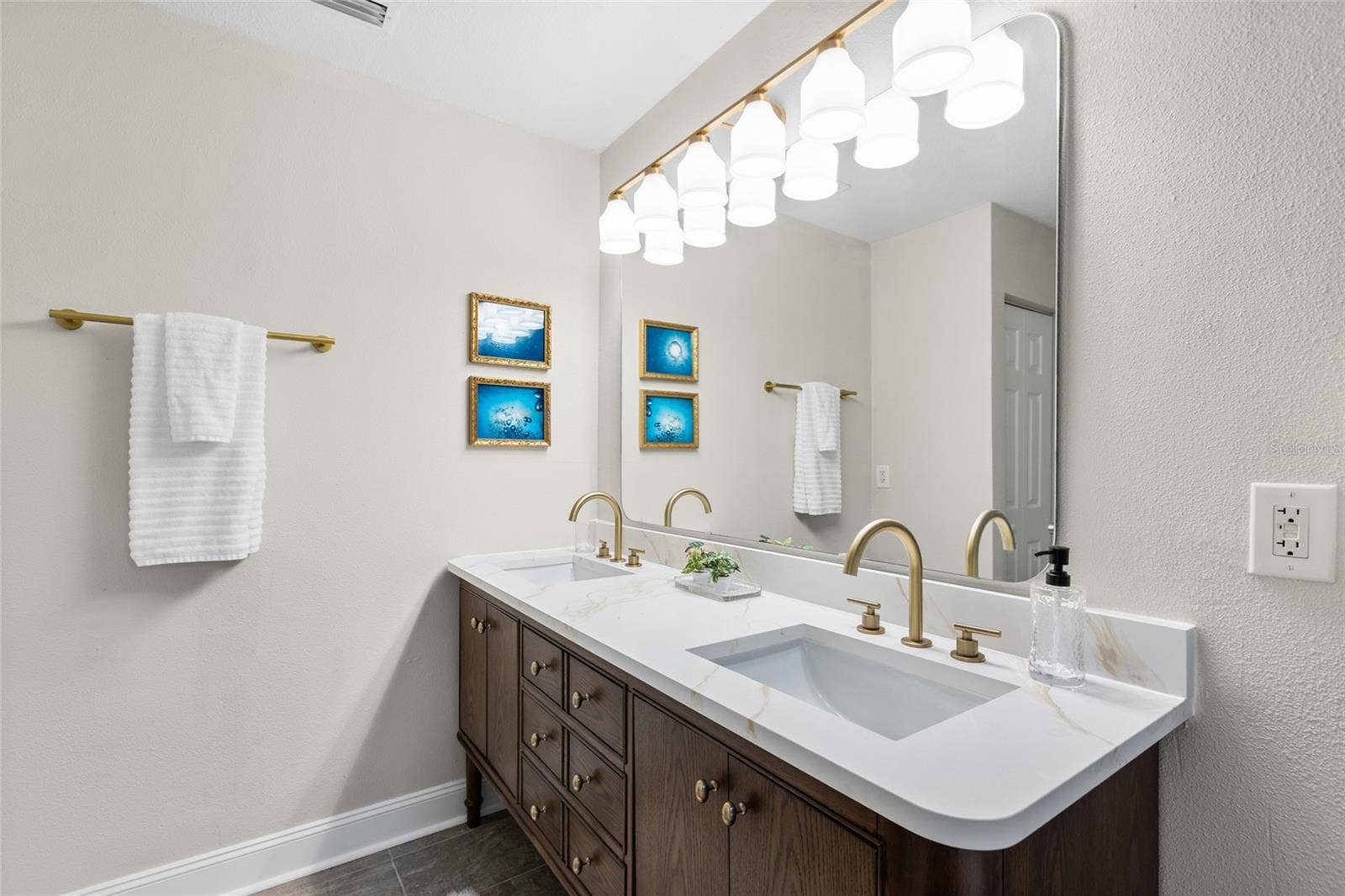 15804 IRONWARE PLACE, Tampa, FL 33624 primary Bathroom