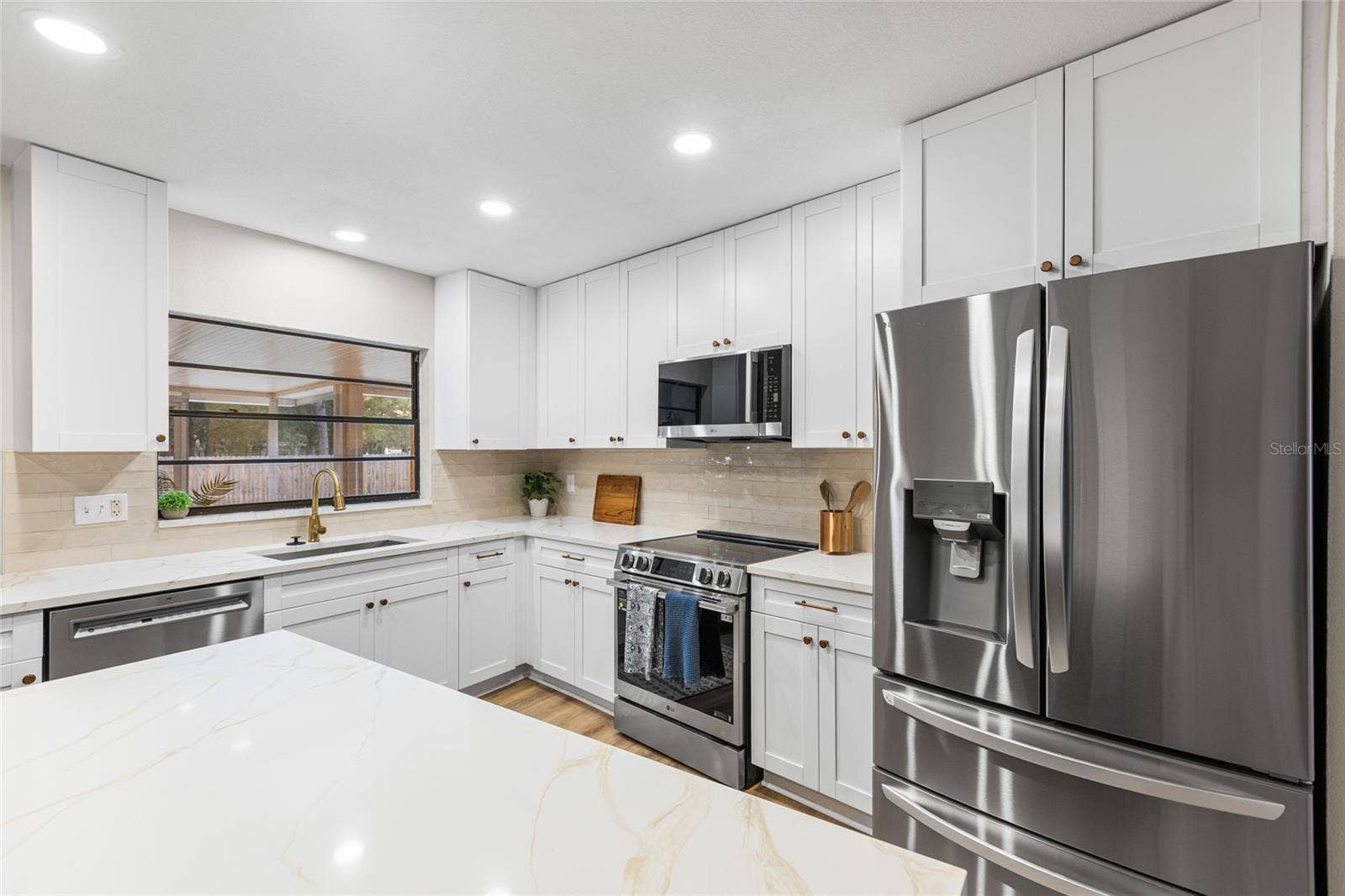 15804 IRONWARE PLACE, Tampa, FL 33624 Open Concept Kitchen