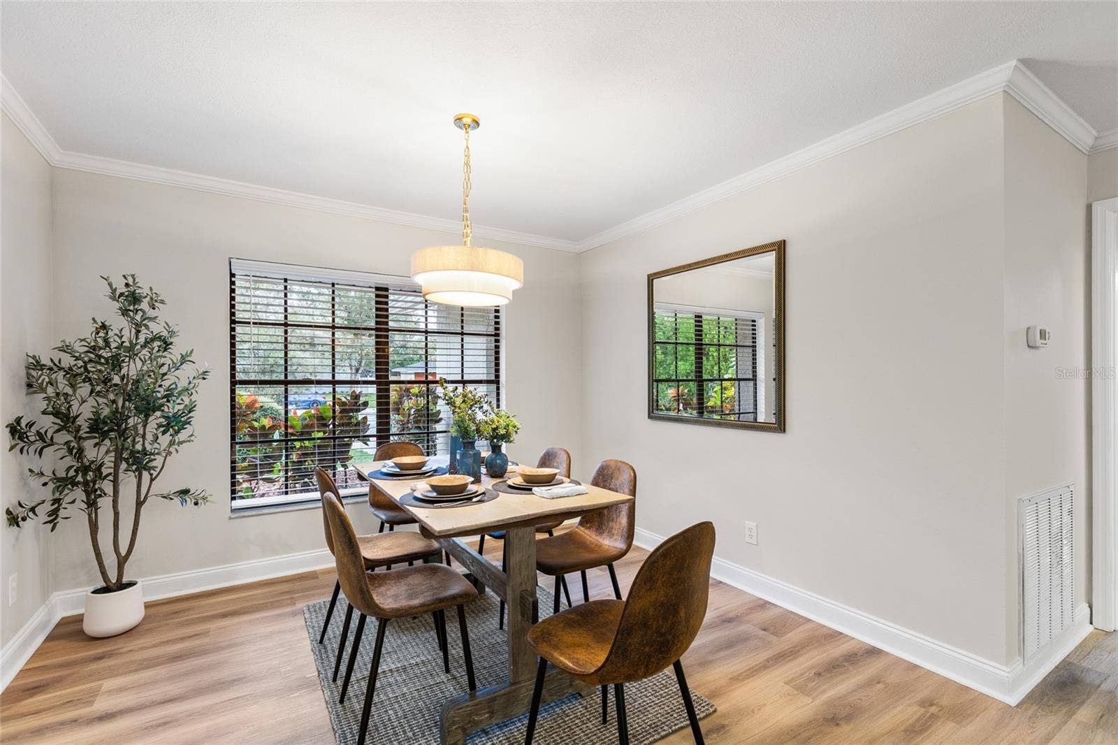 15804 IRONWARE PLACE, Tampa, FL 33624 Dining Room