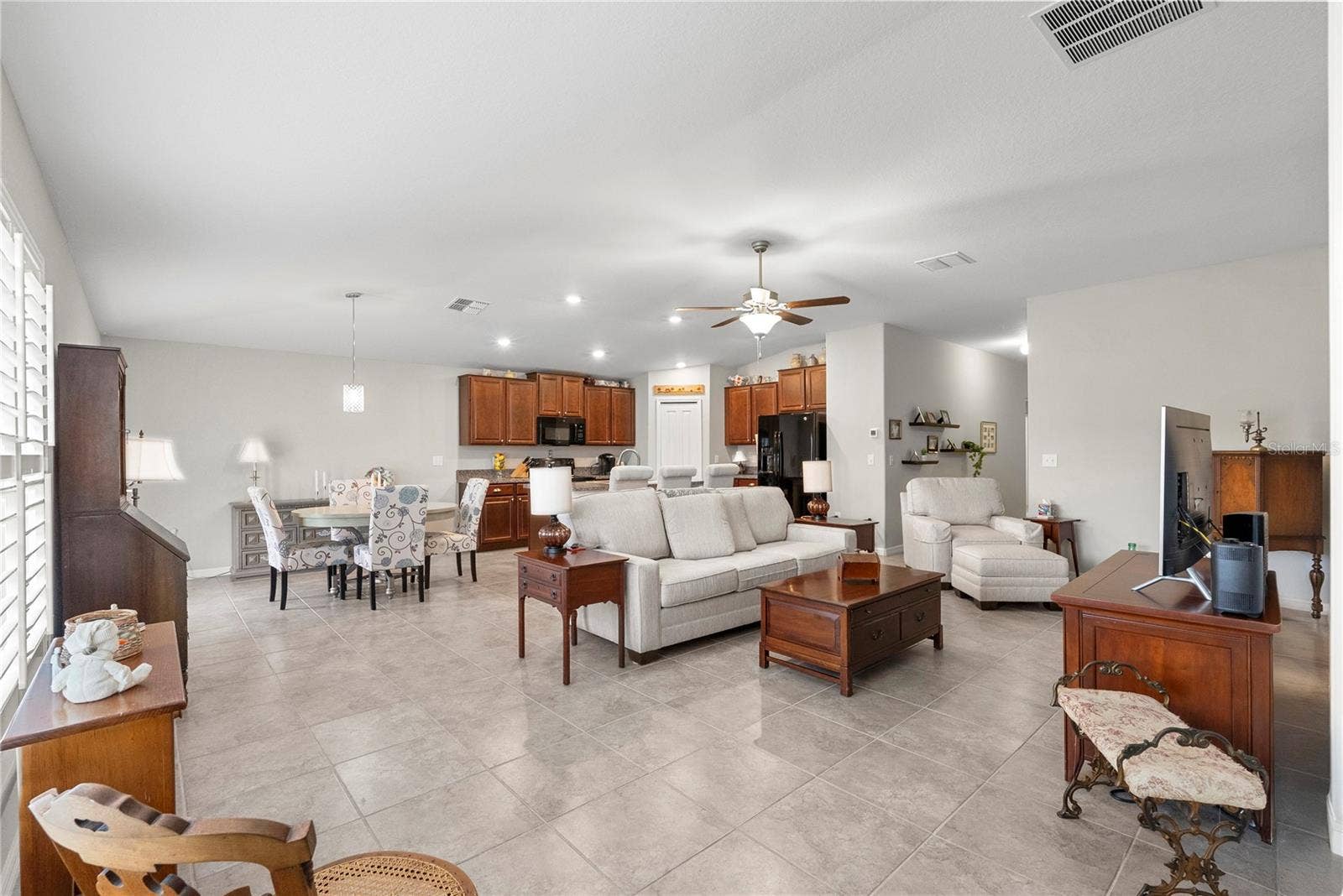 3414 KEARSNEY ABBEY CIRCLE, Dover, FL 33527