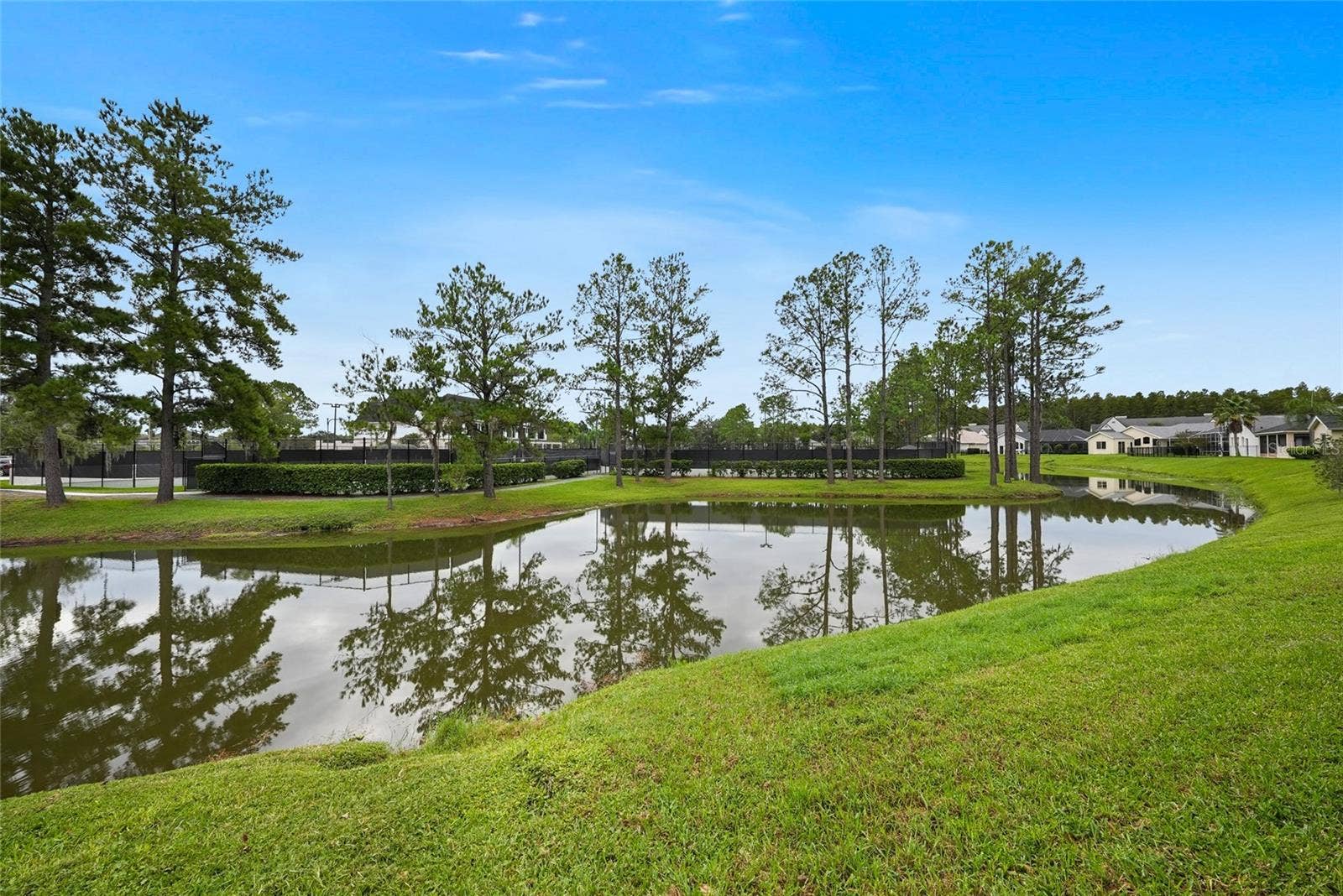 18823 WIMBLEDON CIRCLE, Lutz, FL 33558