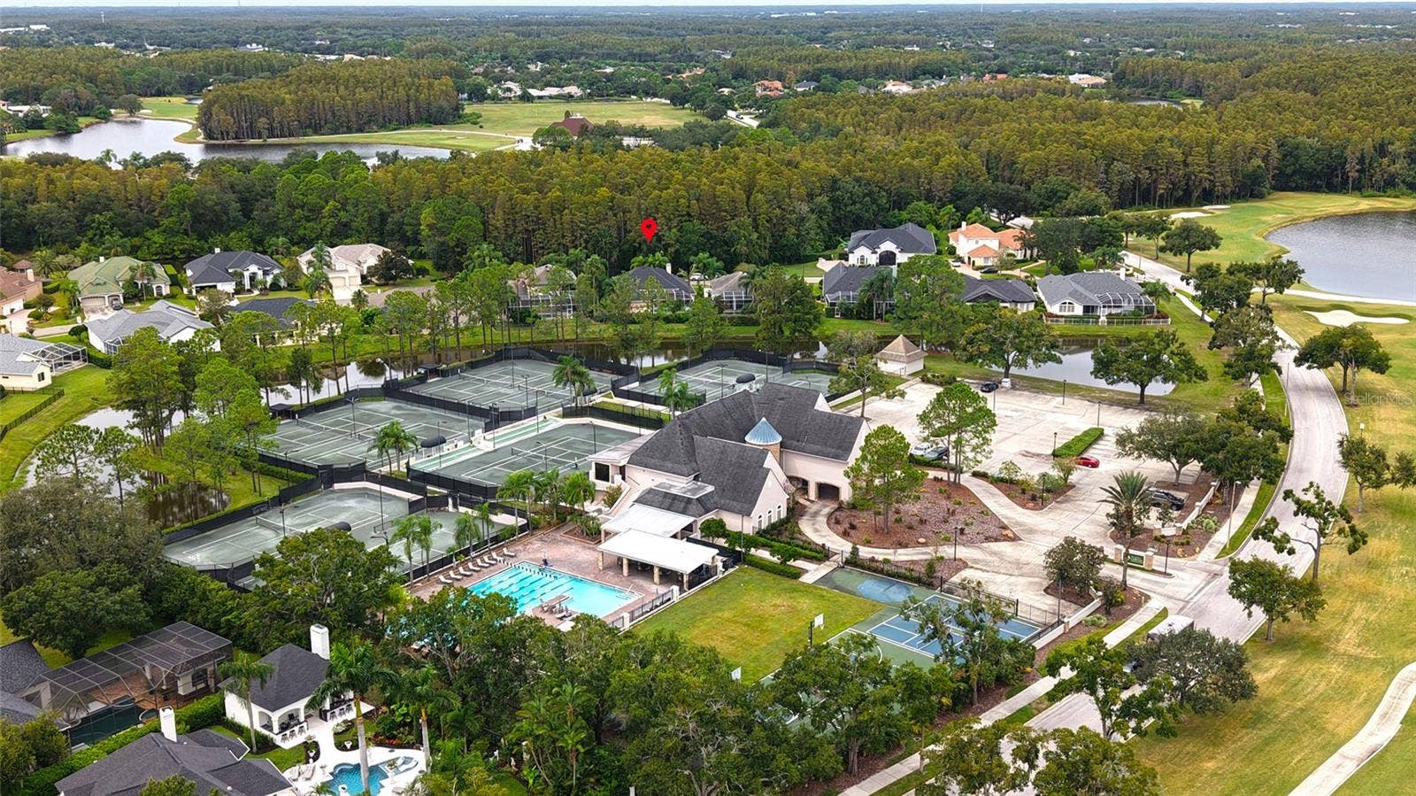 18823 WIMBLEDON CIRCLE, Lutz, FL 33558