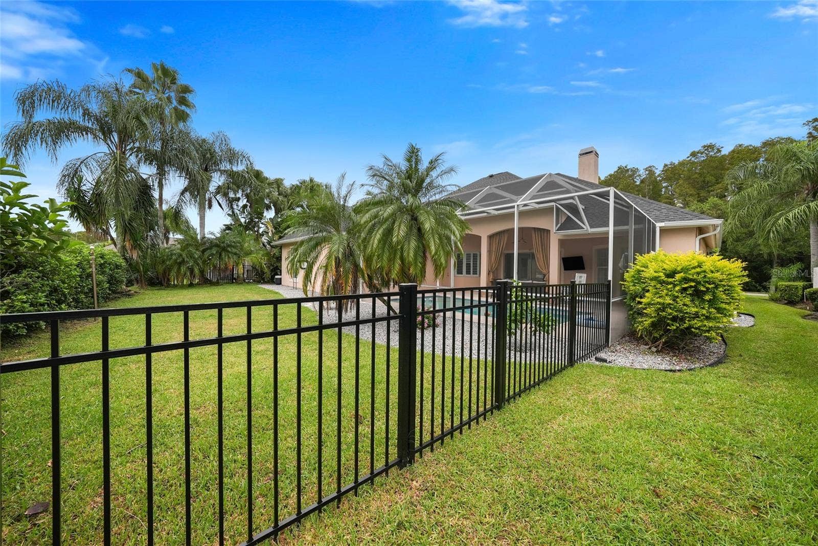18823 WIMBLEDON CIRCLE, Lutz, FL 33558