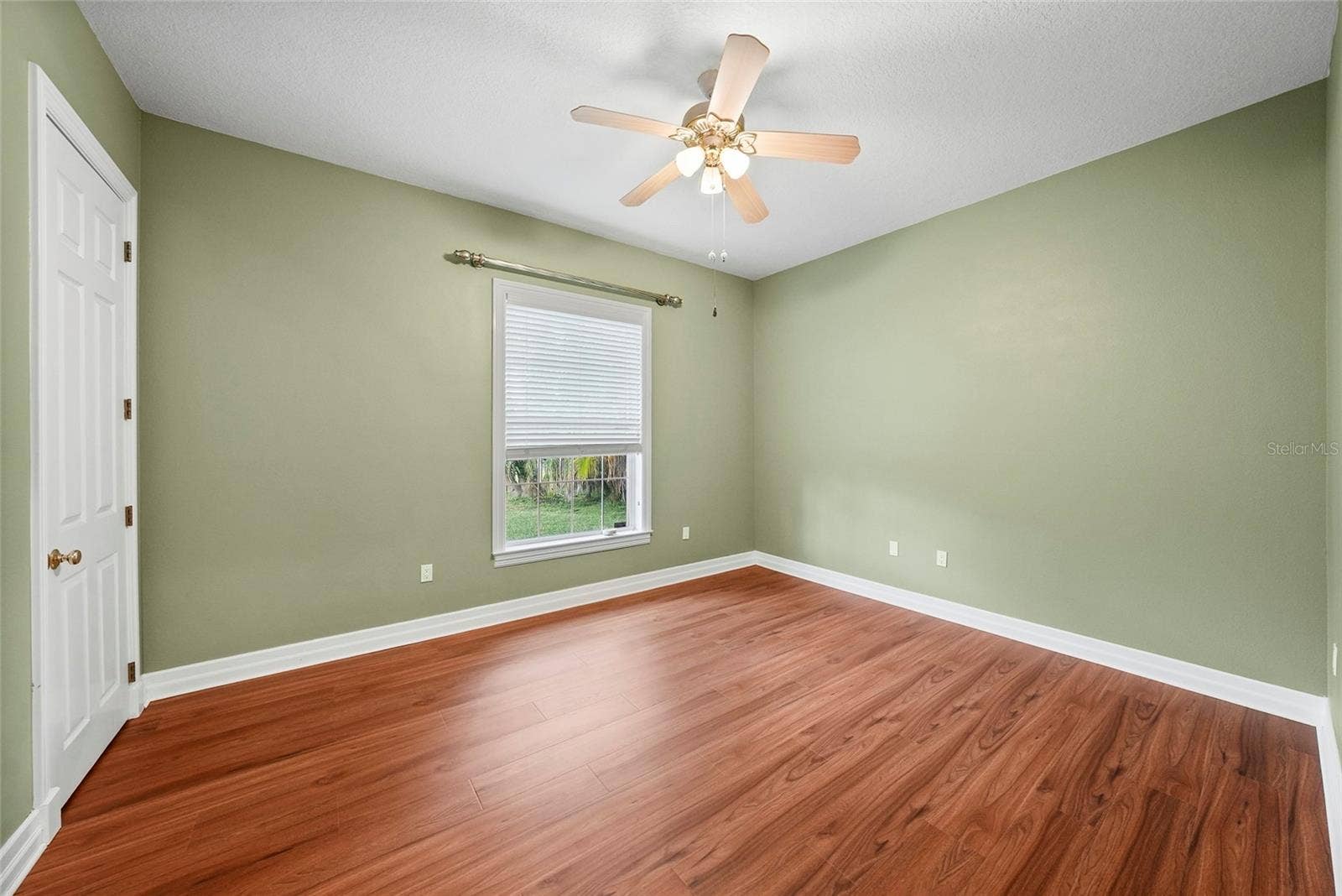 18823 WIMBLEDON CIRCLE, Lutz, FL 33558