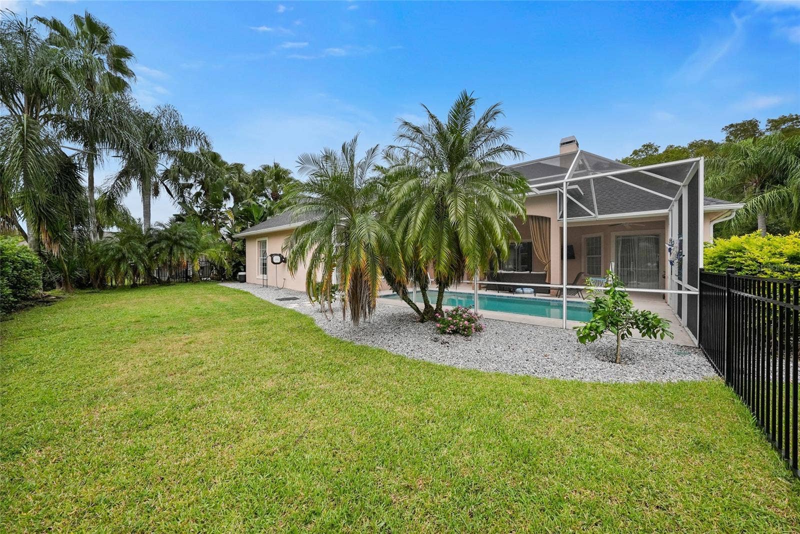 18823 WIMBLEDON CIRCLE, Lutz, FL 33558