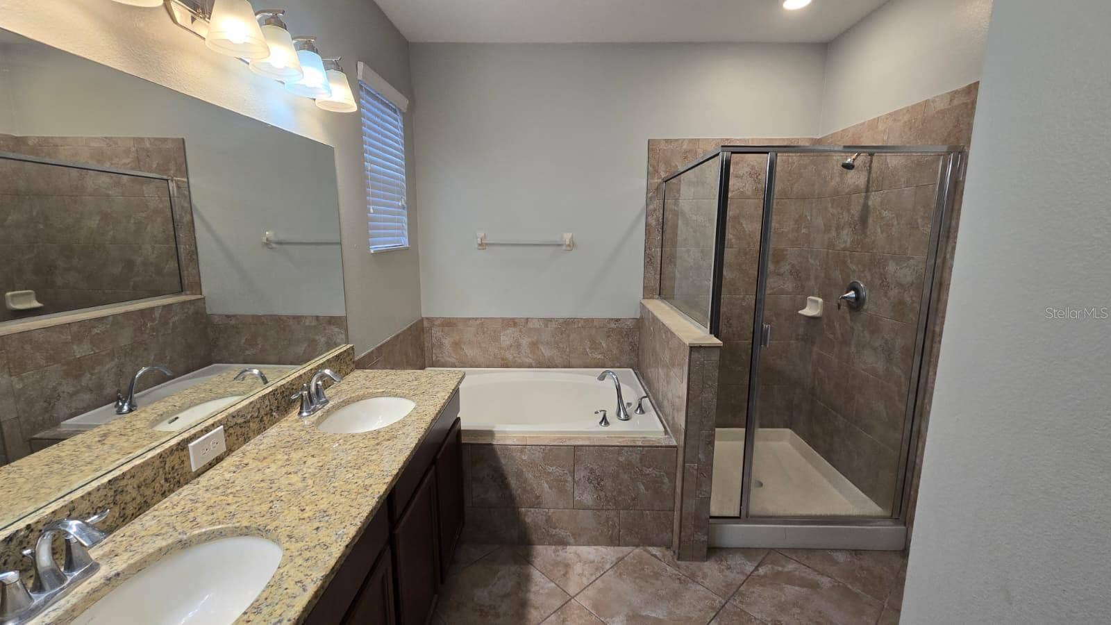 13211 ROYAL PINES AVENUE, Riverview, FL 33579
