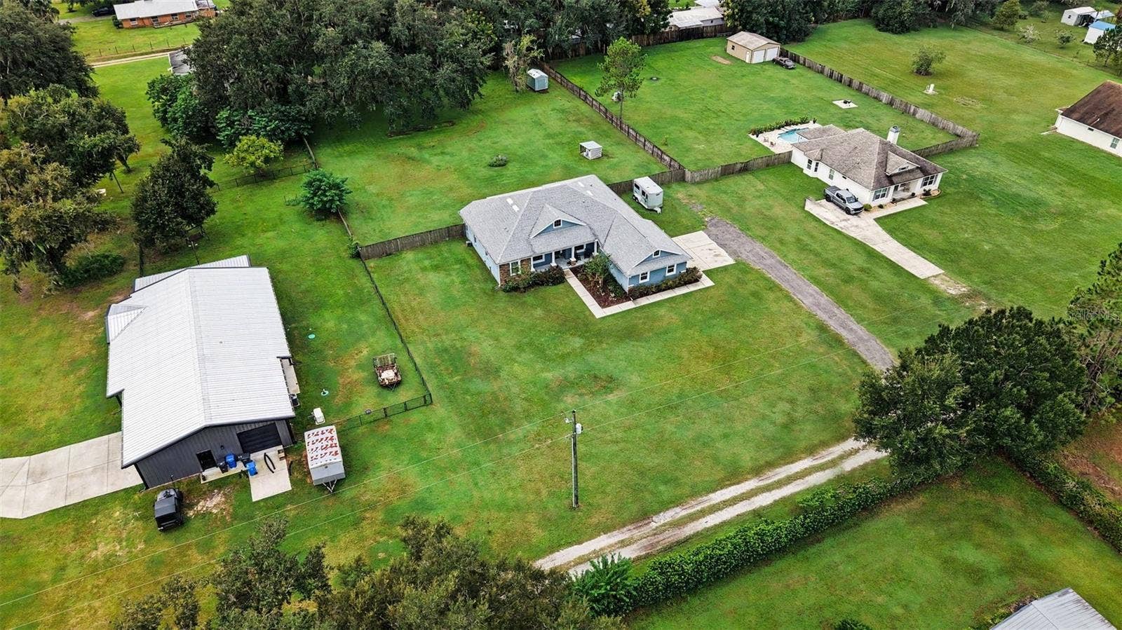 6207 STORCK ACRES LANE, Plant City, FL 33565 6207 STORCK ACRES LANE, Plant City, FL 33565