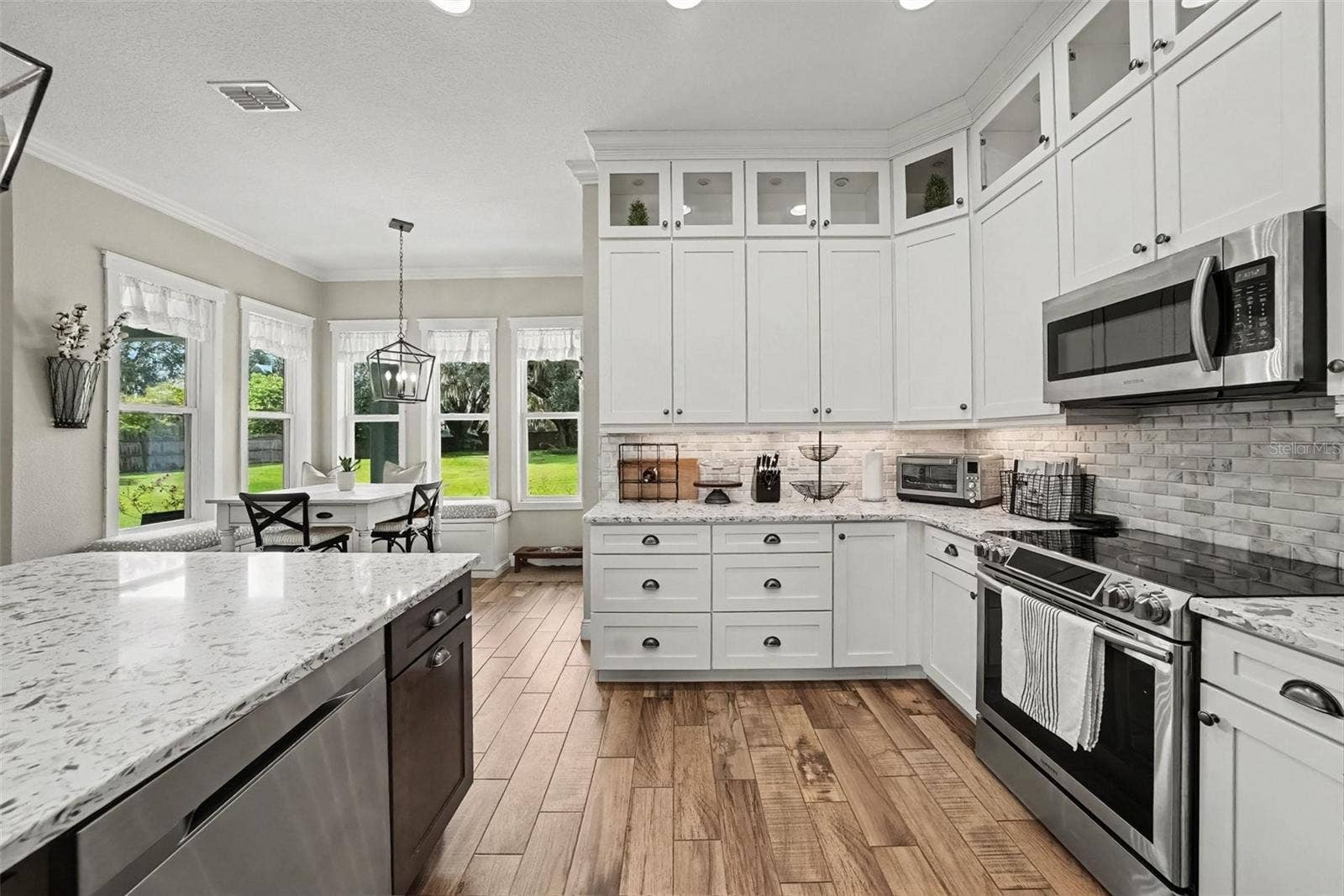 6207 STORCK ACRES LANE, Plant City, FL 33565 6207 STORCK ACRES LANE, Plant City, FL 33565