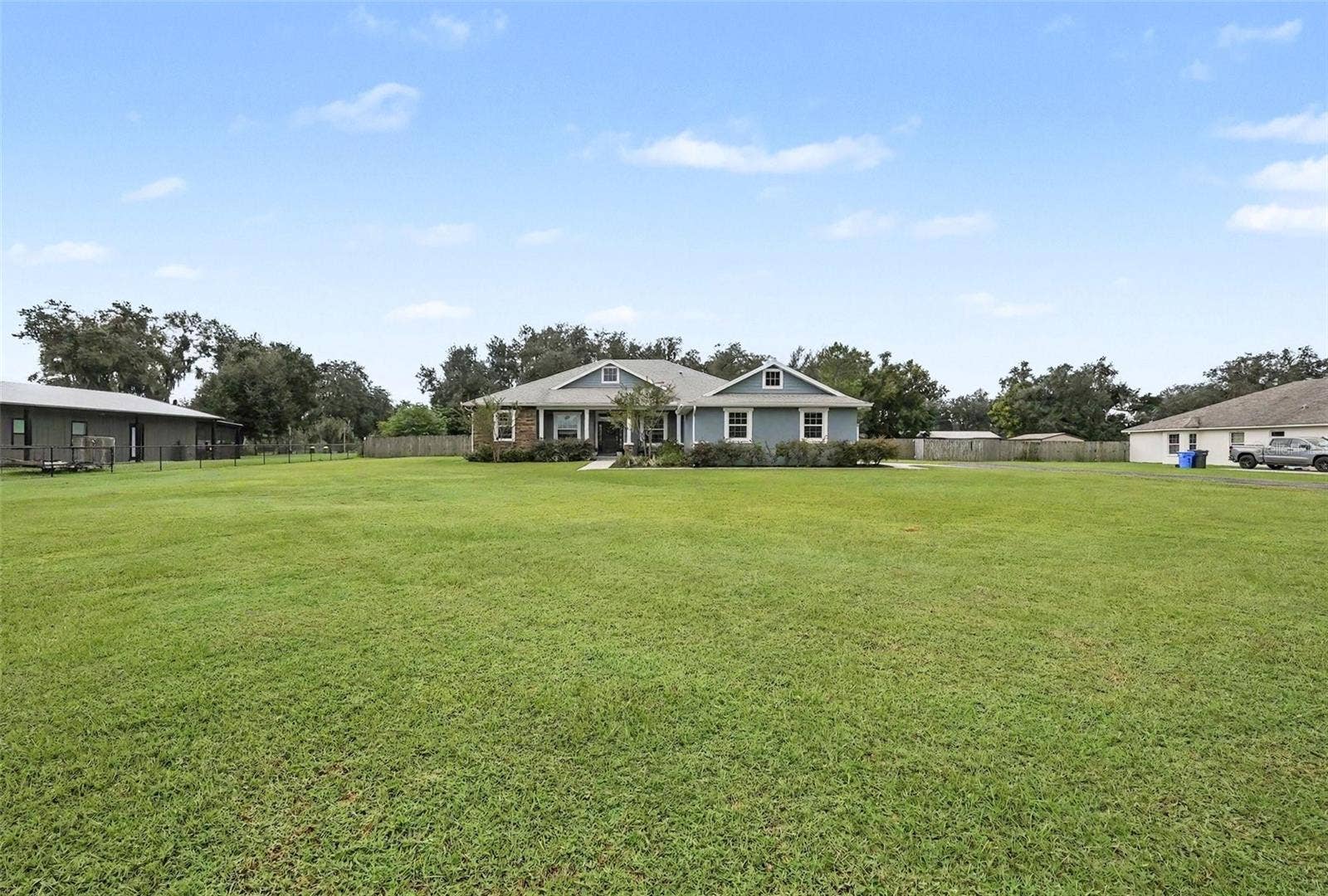 6207 STORCK ACRES LANE, Plant City, FL 33565 6207 STORCK ACRES LANE, Plant City, FL 33565