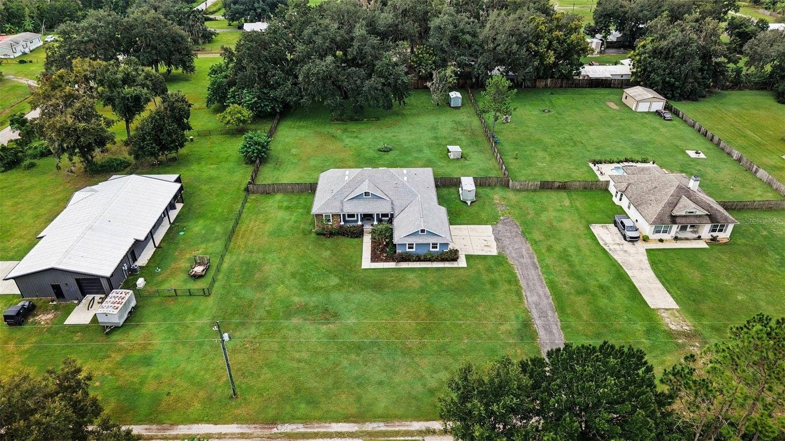 6207 STORCK ACRES LANE, Plant City, FL 33565 6207 STORCK ACRES LANE, Plant City, FL 33565