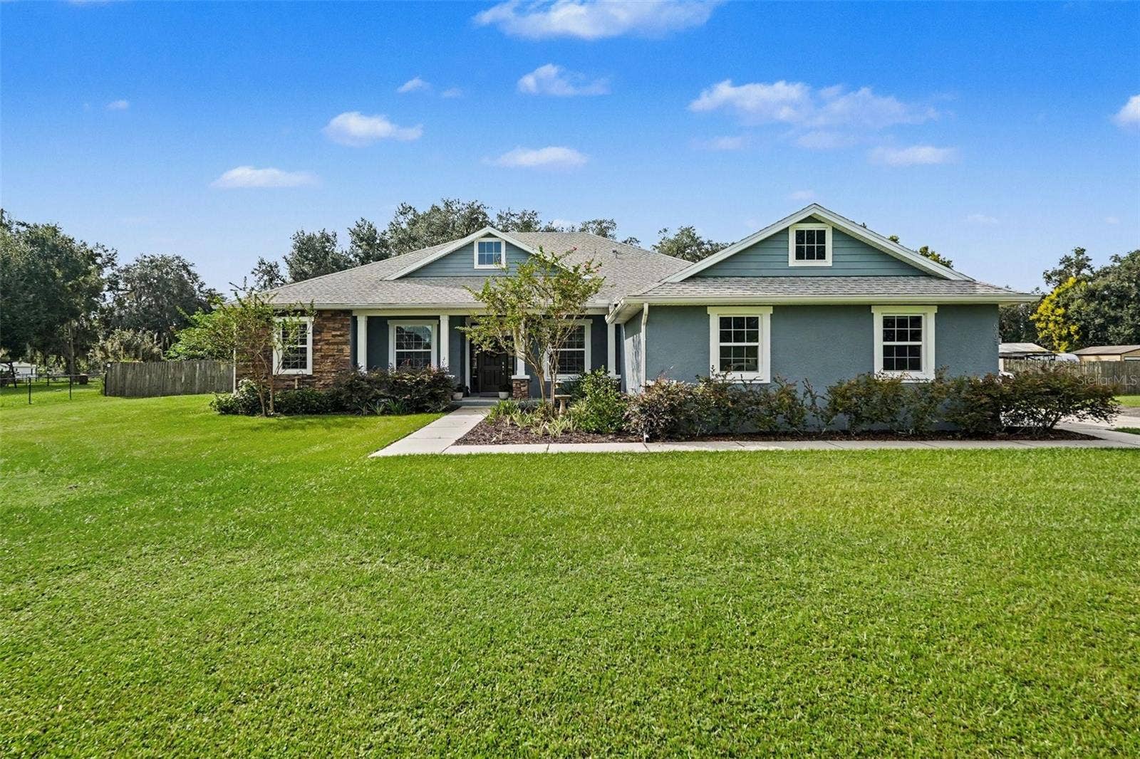 6207 STORCK ACRES LANE, Plant City, FL 33565 6207 STORCK ACRES LANE, Plant City, FL 33565