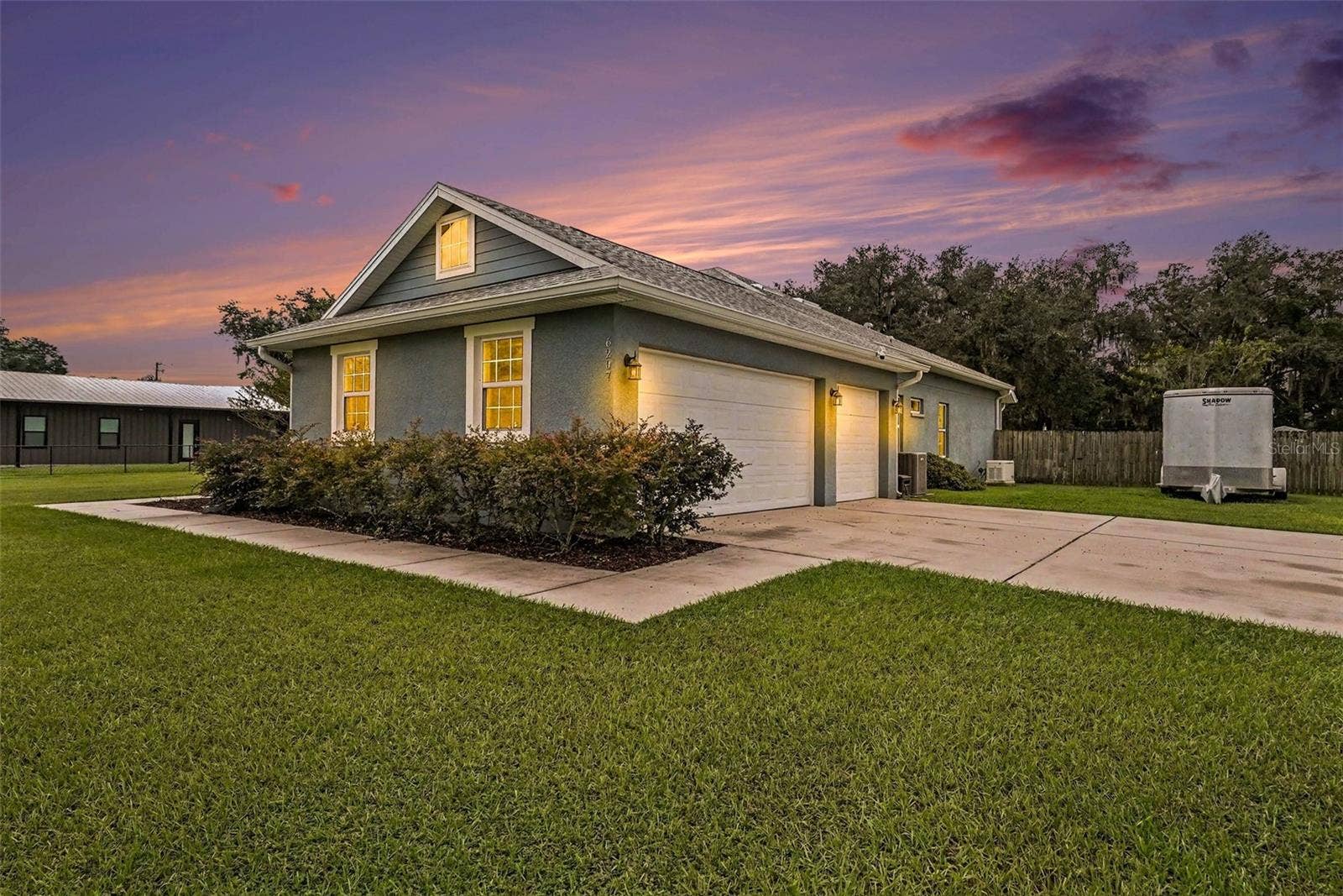 6207 STORCK ACRES LANE, Plant City, FL 33565 6207 STORCK ACRES LANE, Plant City, FL 33565