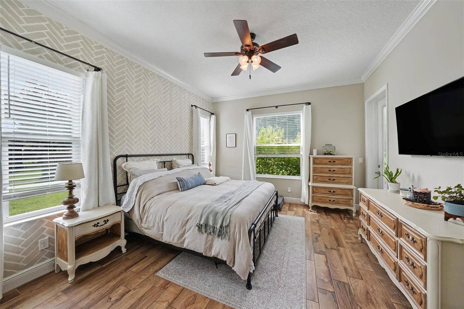 6207 STORCK ACRES LANE, Plant City, FL 33565 6207 STORCK ACRES LANE, Plant City, FL 33565