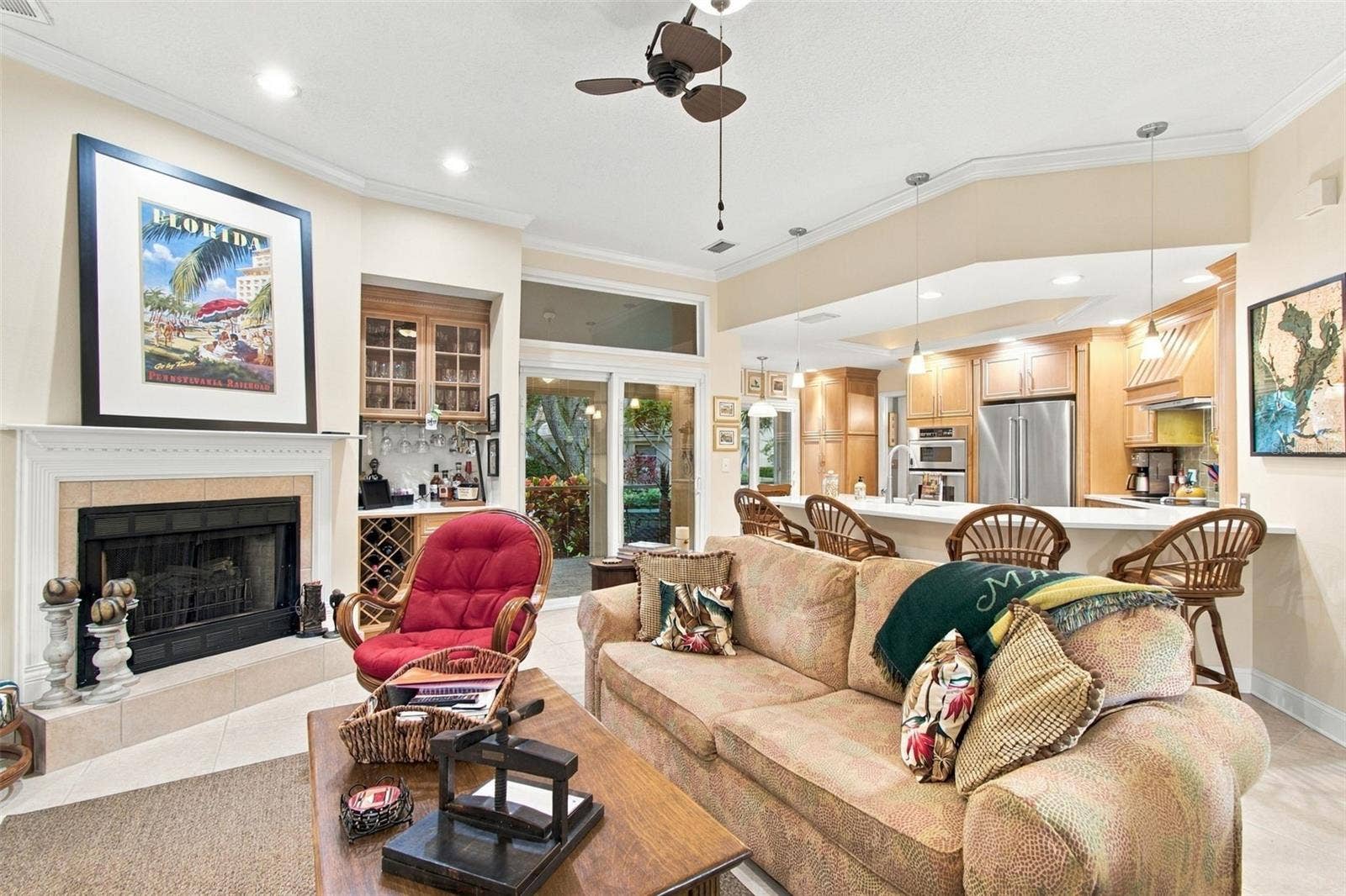 435 DATE PALM COURT NE, St Petersburg, FL 33703 435 DATE PALM COURT NE, St Petersburg, FL 33703