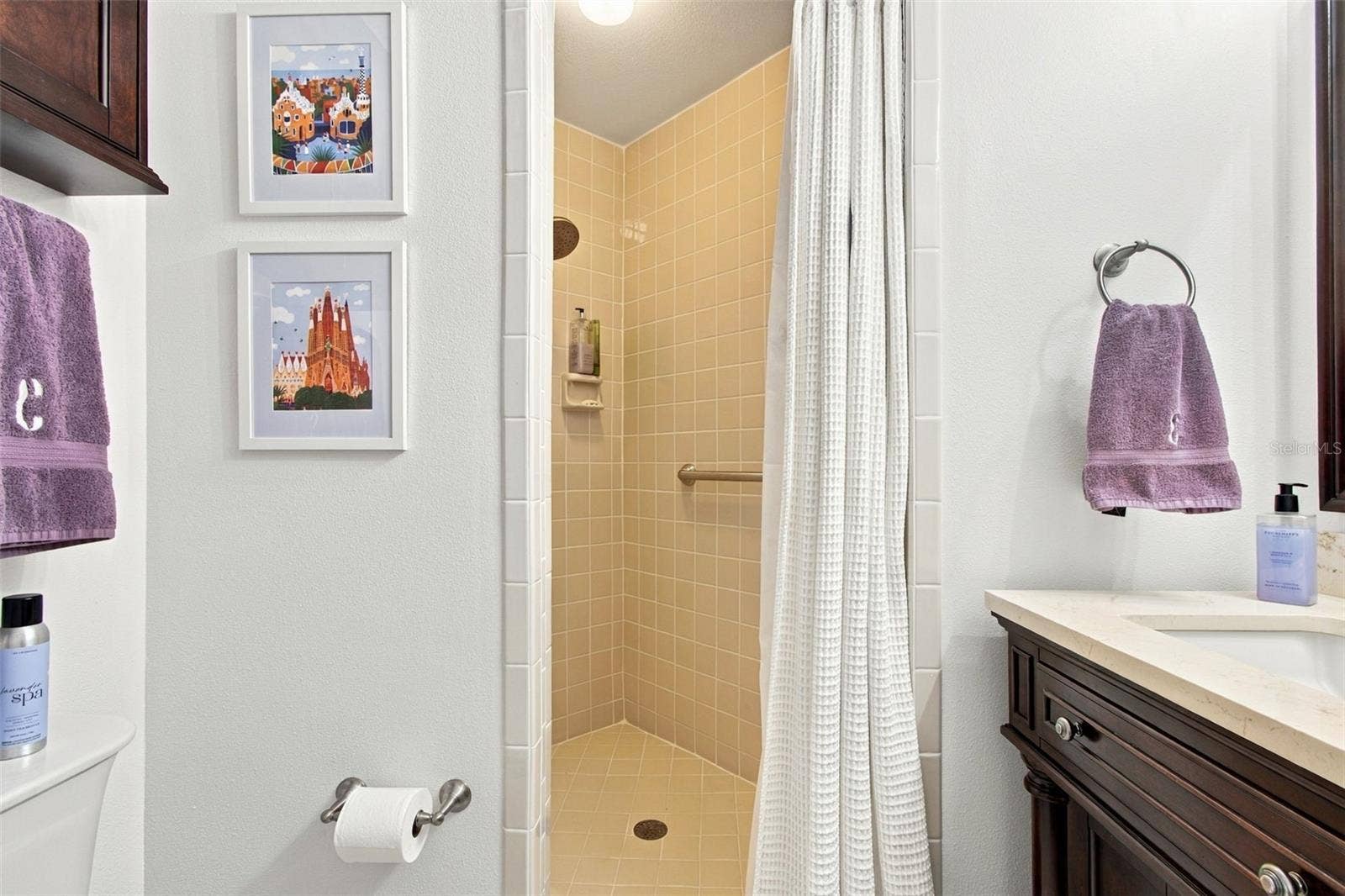 435 DATE PALM COURT NE, St Petersburg, FL 33703 435 DATE PALM COURT NE, St Petersburg, FL 33703