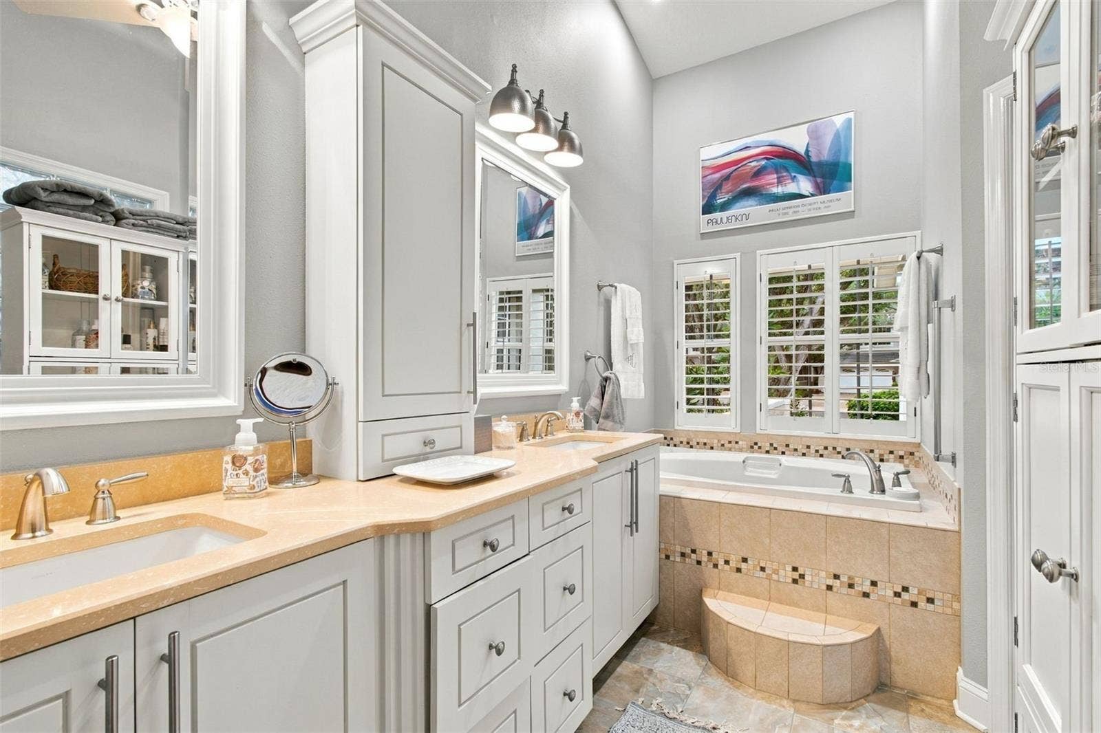 435 DATE PALM COURT NE, St Petersburg, FL 33703 435 DATE PALM COURT NE, St Petersburg, FL 33703