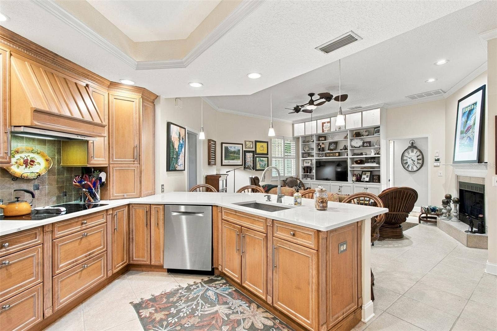 435 DATE PALM COURT NE, St Petersburg, FL 33703 435 DATE PALM COURT NE, St Petersburg, FL 33703