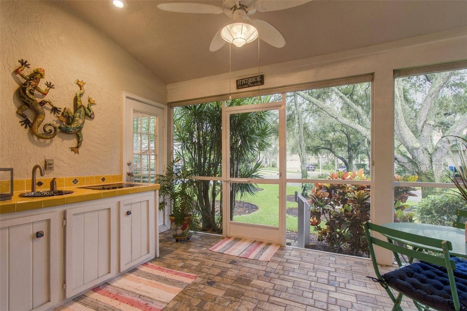 435 DATE PALM COURT NE, St Petersburg, FL 33703 435 DATE PALM COURT NE, St Petersburg, FL 33703