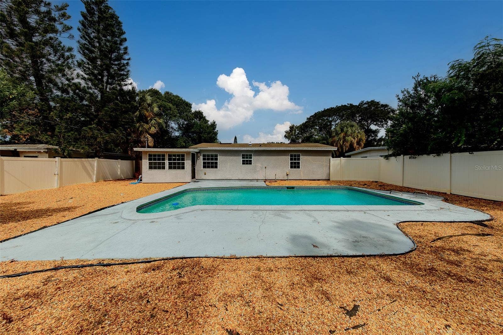 1309 MARY L ROAD, Clearwater, FL 33755